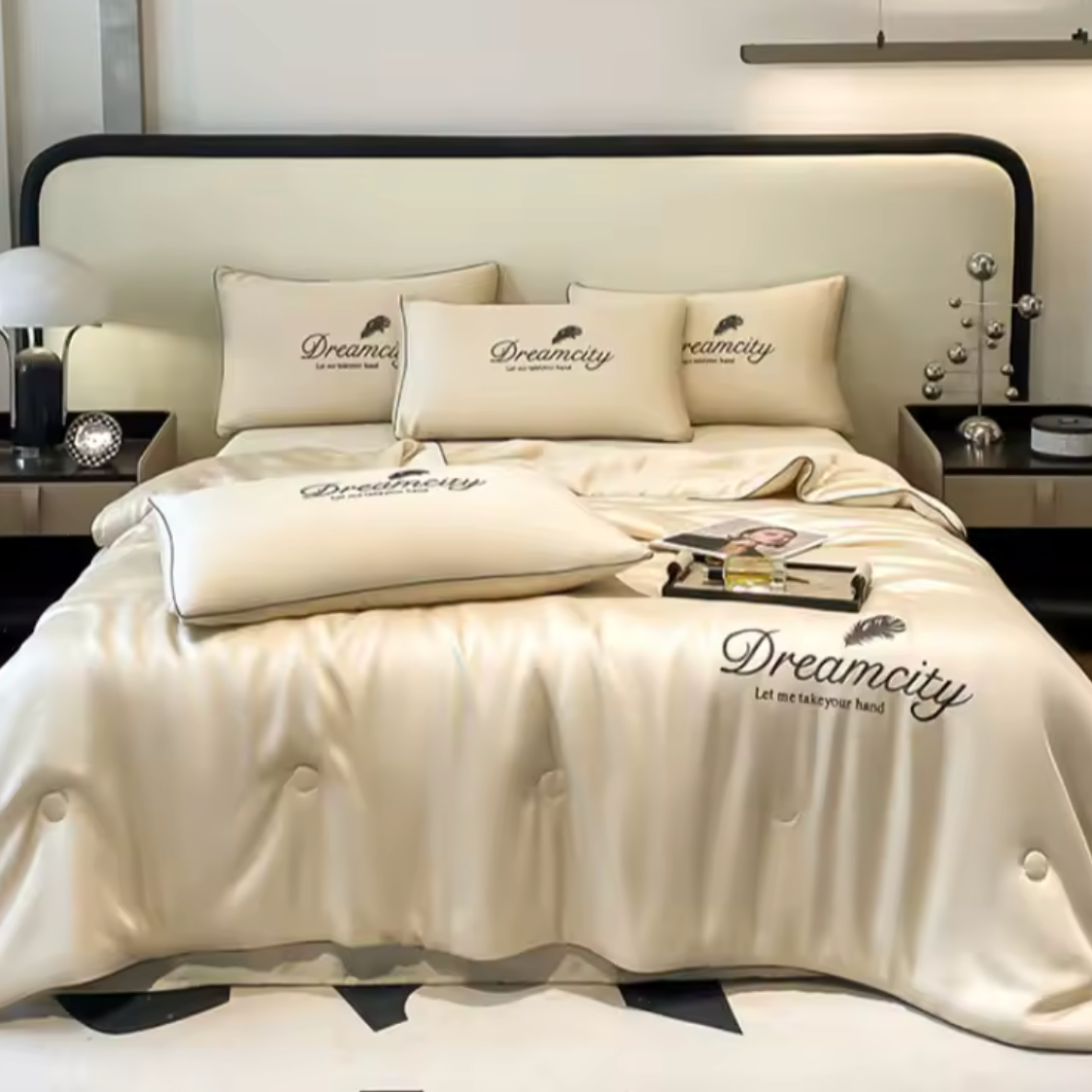 🌙 Elegante Wasbare Zijde Bedset