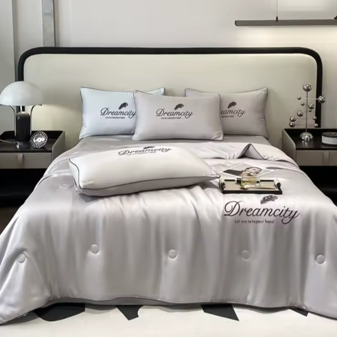 🌙 Elegante Wasbare Zijde Bedset